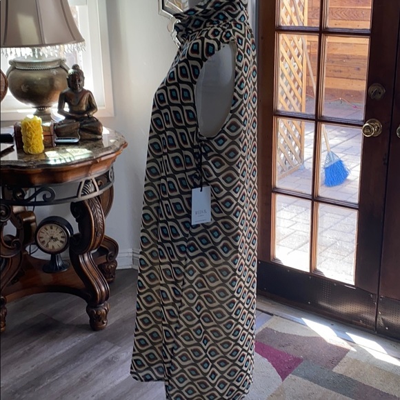 Blouse - Picture 2 of 3